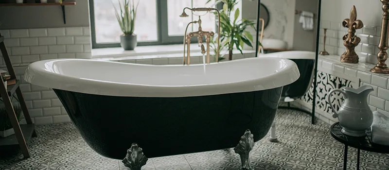 Emergency Bathtub Replacement in Yorkville, Toronto