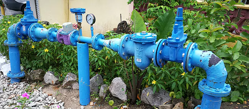 New Water Mains Connection Repair Services in Yorkville, Toronto