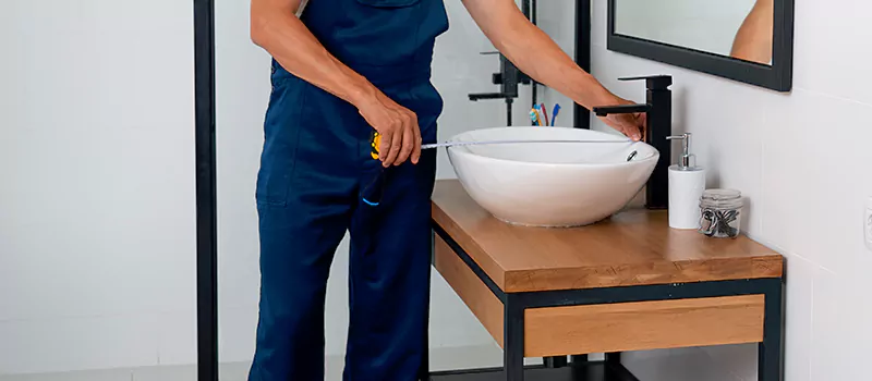 Plumber for Plumbing Repair And Installation Services in Yorkville, Toronto