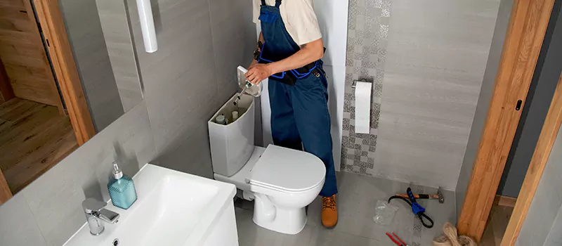 Plumber For Toilet Repair in Yorkville, Toronto