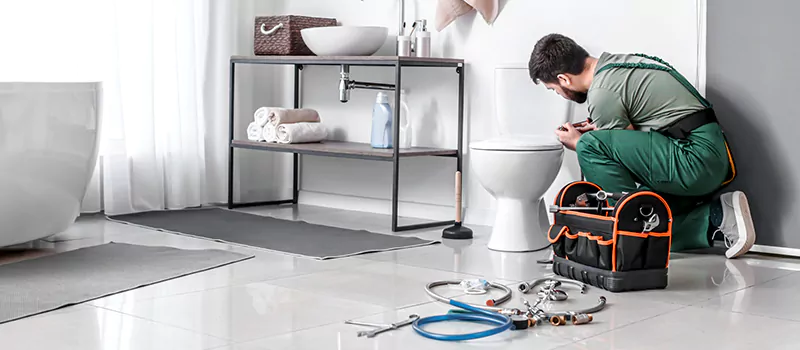 Installing And Repairing Plumbing Fixture in Yorkville, Toronto